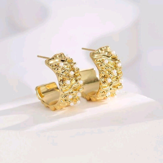 Pearl Drops Earrings